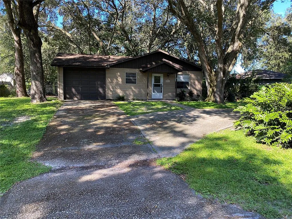 2 bed, 1.5 bath, 1092 sqft, $1,750 — Photo 3