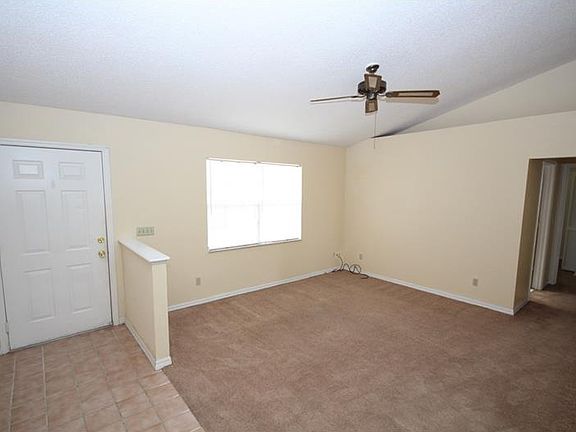3rd image of 966 N Dean Cir