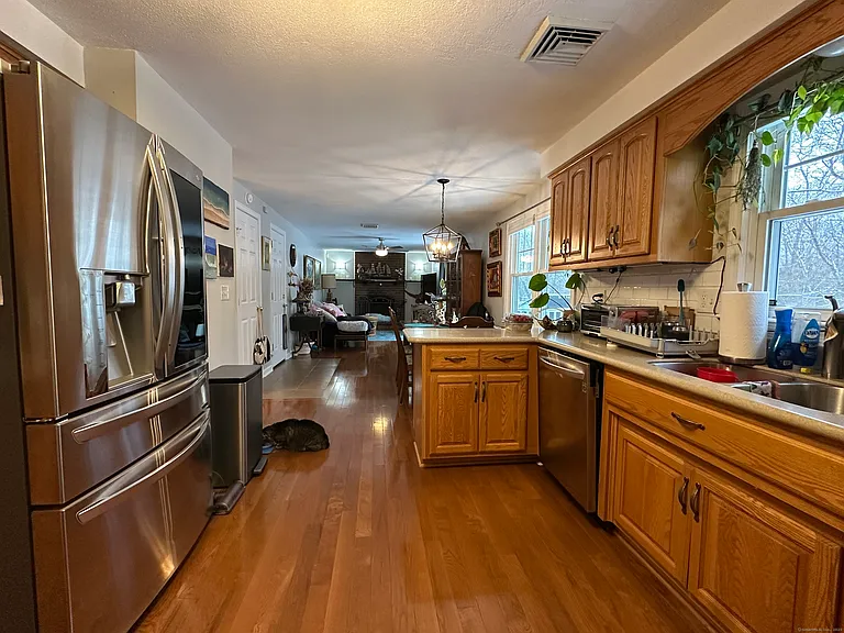 37 Partridge Hollow Rd — Photo 5