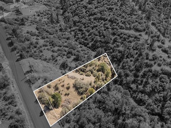 4th image of 1088 N Turquoise Dr