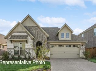 513 Red Barn Dr, Van Alstyne, TX 75495