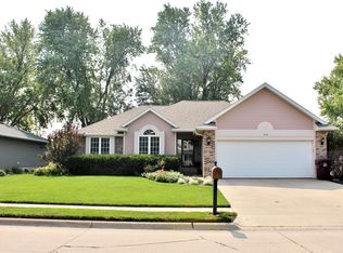 208 Regency Pkwy, South Sioux City, NE 68776