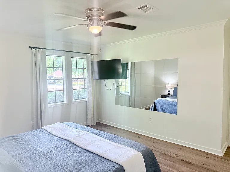 114 Redbud Trl — Photo 6