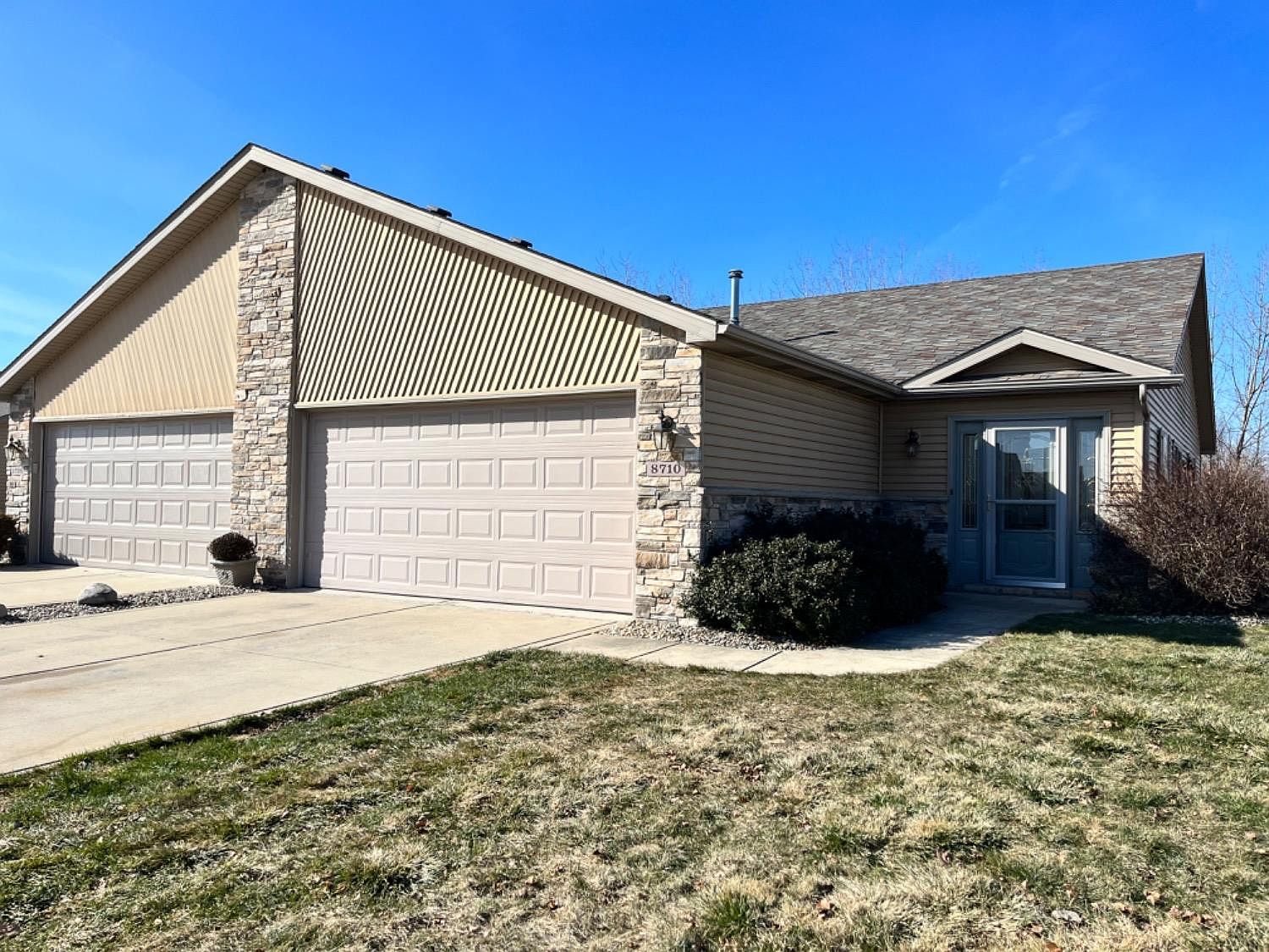 8710 Pierce St, Merrillville, IN 46410 Zillow