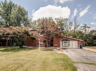 1303 Access Rd, Troy, IL 62294