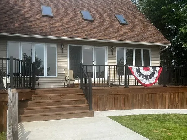 2392 County Road 136, International Falls, MN 56649