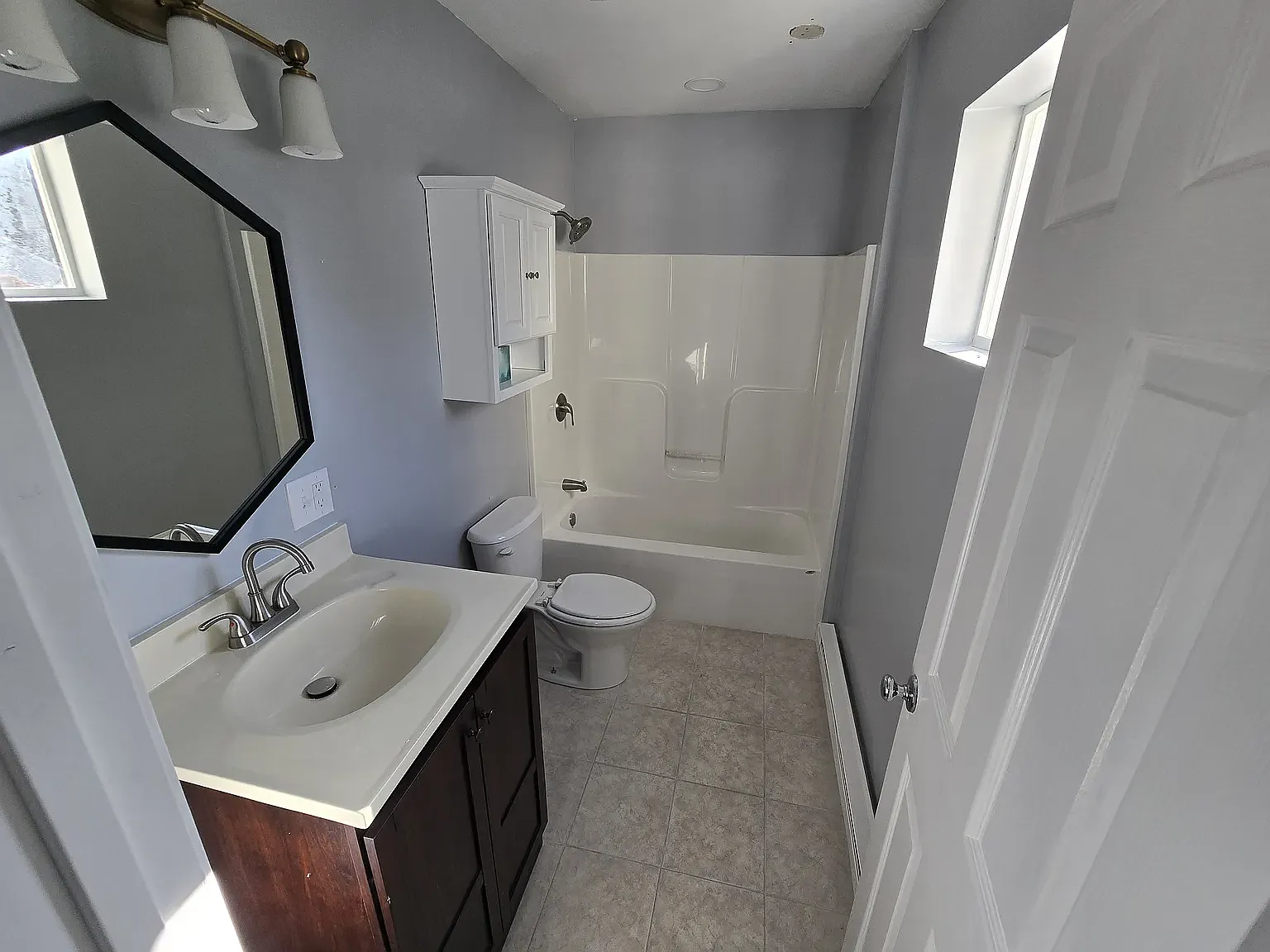 2 bed, 825 sqft, $1,250 — Photo 3