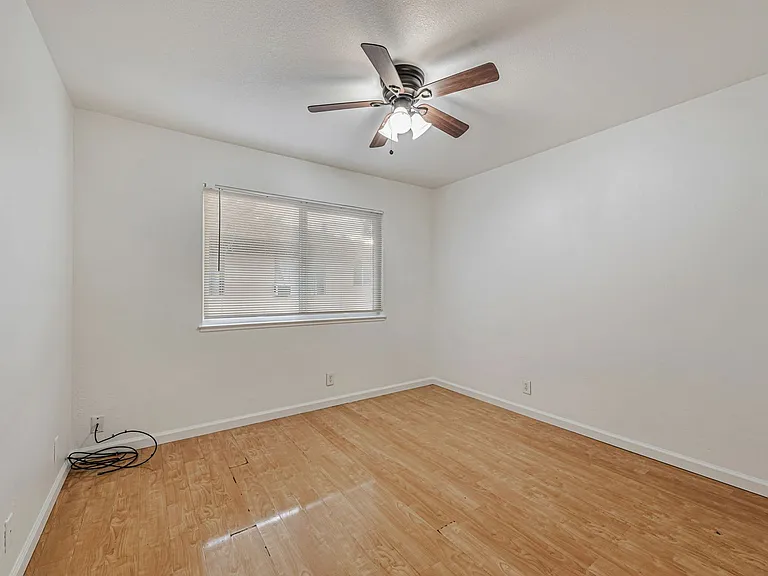 1359 Shawn Dr #2 — Photo 15
