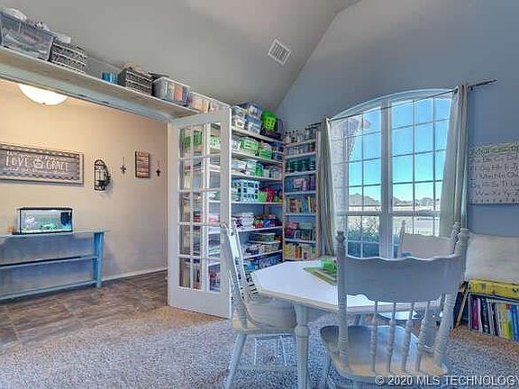 4th image of 8284 Quail Ridge Rd
