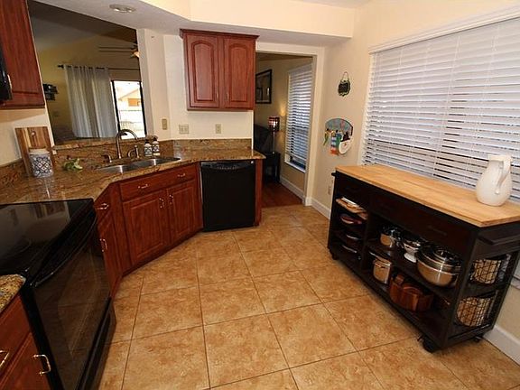 4th image of 3460 S Saint Lucie Dr