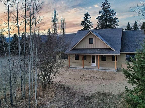 4th image of 2151 Highland Flats Rd