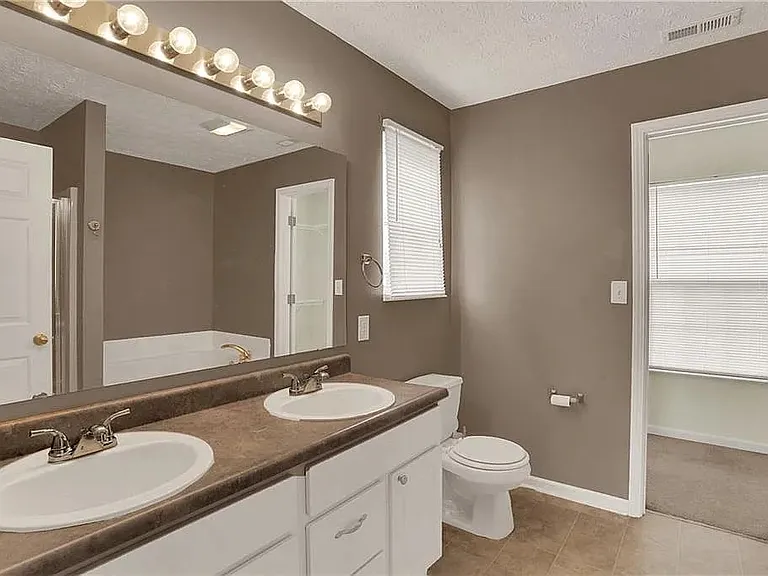 8081 Tasman Dr — Photo 29