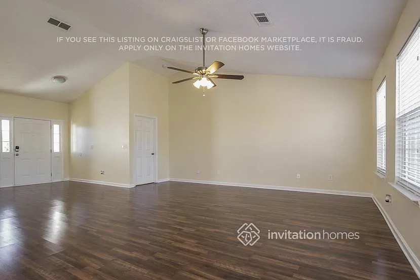 806 Stonecrest Ct Loganville, GA 30052 — Photo 4