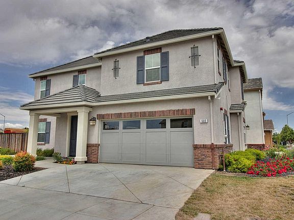 3rd image of 685 San Miguel Dr