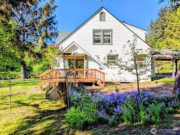 2nd image of 10703 Cramer Road NW