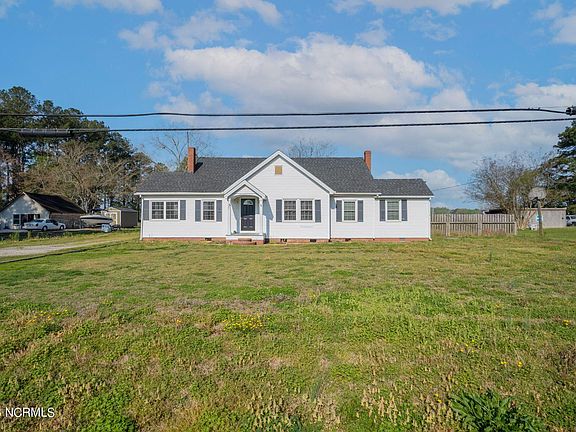 3rd image of 1687 Morgans Corner Rd