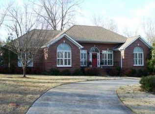 865 Ridgecliff Dr, Florence, AL 35634