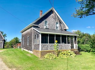 306 Mount Ephraim Rd, Searsport, ME 04974