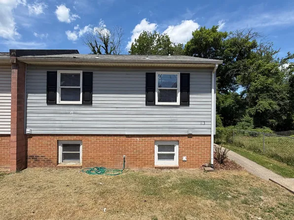 813 Ridge St, Charlottesville, VA 22902