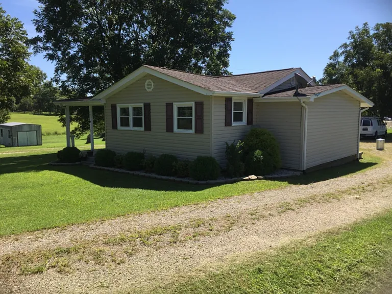 482 Devil Track Rd — Photo 2