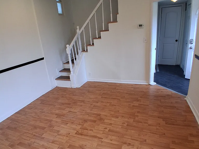 519 Cherry Hill Rd — Photo 8