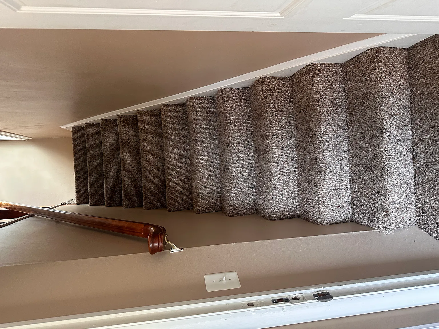 3034 Pinewood Ave — Photo 2
