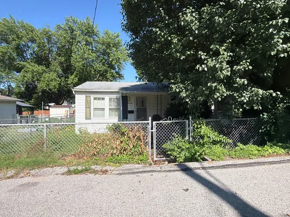 9984 Meadow Ave, Saint Louis, MO 63125