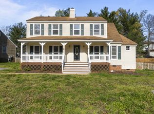 8247 Fourscore Dr, Mechanicsville, VA 23111