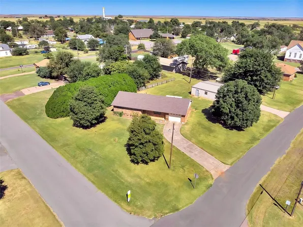 204 N Main St, Butler, OK 73625