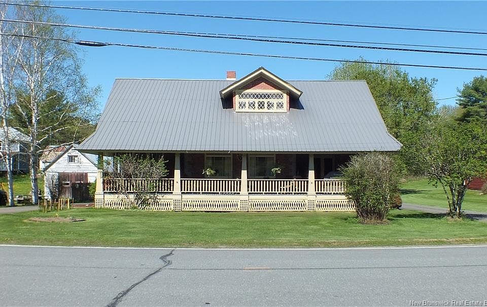 1st image of 299 Main St