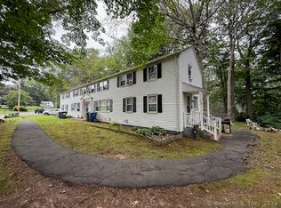 131 N Ridgeland Rd, Wallingford, CT 06492