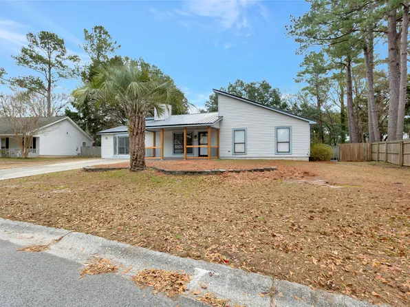 213 Sagebrush Ln, Summerville, SC 29483