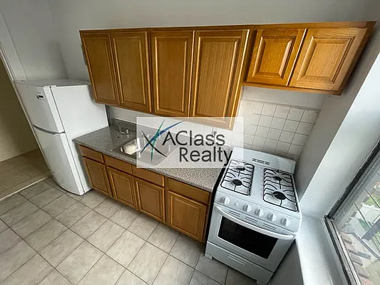 Rented by A Class Realty Corp | media 1