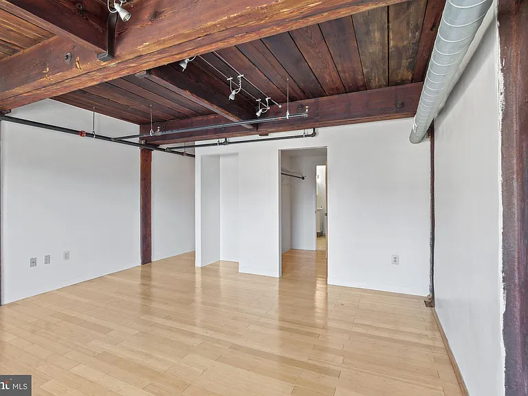 1210 N Palethorp St #203 — Photo 18