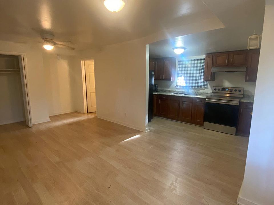 1st image of 6227 Pinelock Dr #2