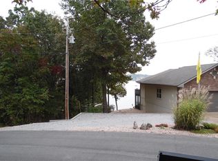 112 Kincardine Dr, Bella Vista, AR 72715