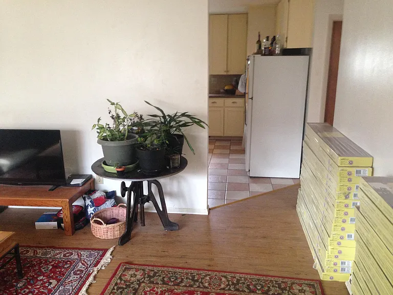 527 N Bryan Ave #1 — Photo 4