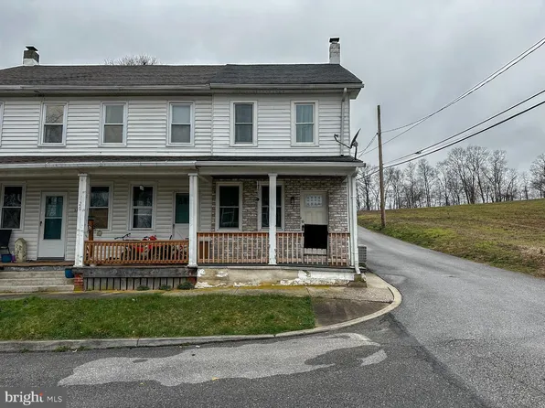 28 N Kister St, Etters, PA 17319