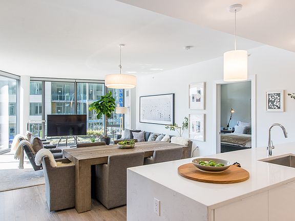 Ideal floorplan for entertaining