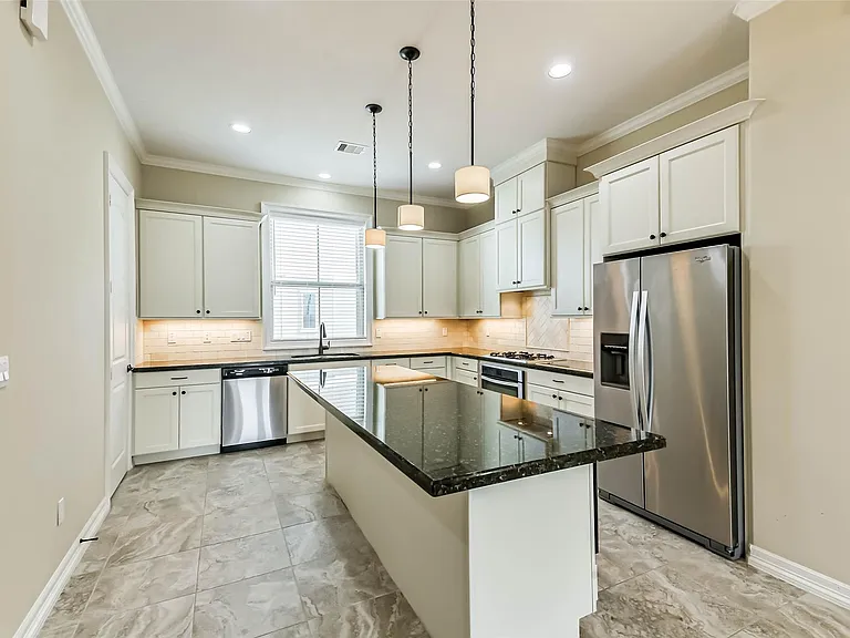11115 Olympia Dr — Photo 17