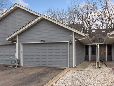 2713 River Hills Dr S, Burnsville, MN, 55337