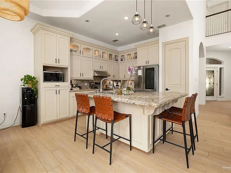3301 Santa Olivia St — Photo 11
