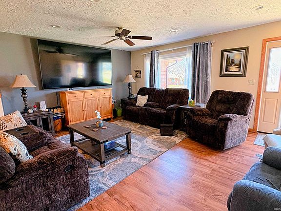 2nd image of 3501 Joallen Ln