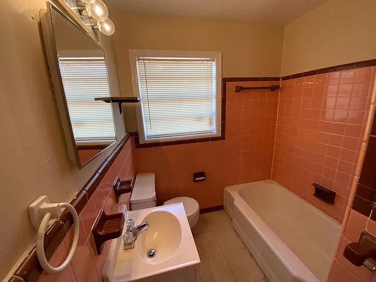 17 Oxford Pl NW — Photo 8