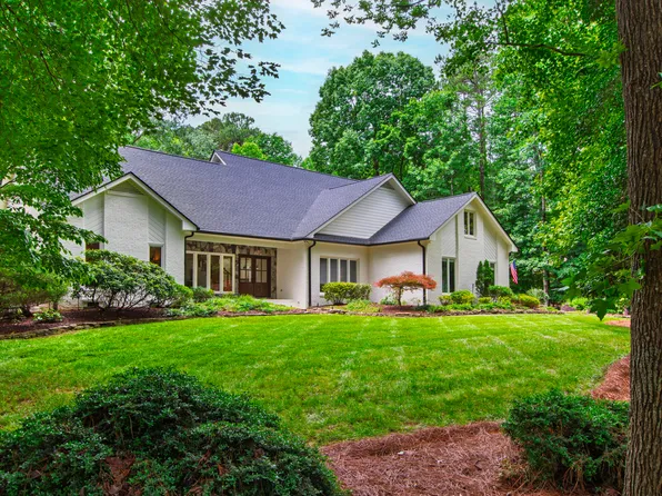 1301 King Cross Ct, Raleigh, NC 27614