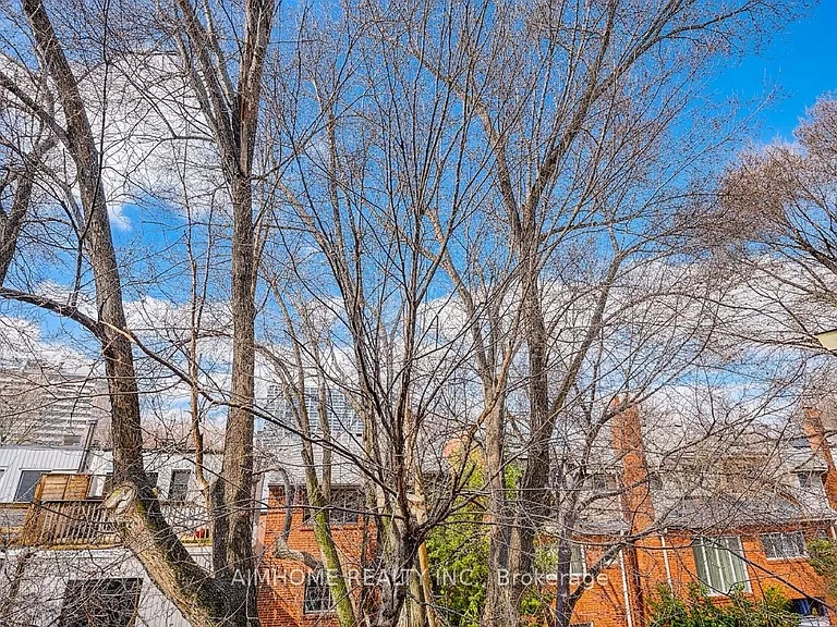 212 Milan St #2 — Photo 33