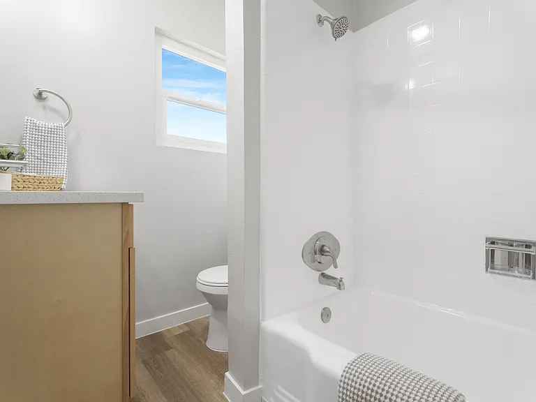 Ladera Townhouse — Photo 12