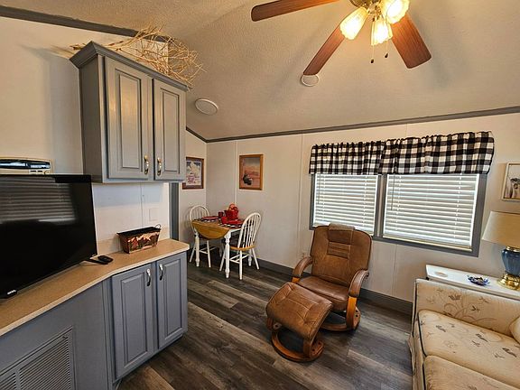 4th image of 3403 E Main St #2833