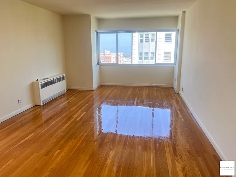 1889 Broadway St #301 — Photo 1