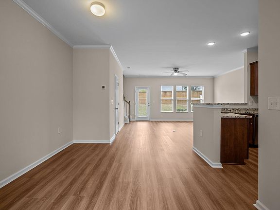 2nd image of 1039 Laceflower Dr